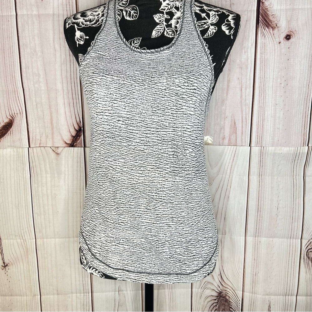 Lululemon Long Distance tank